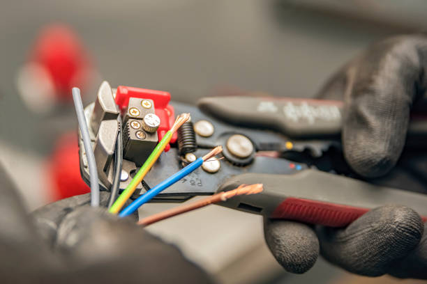 Professional Electrician in Hortonville, WI